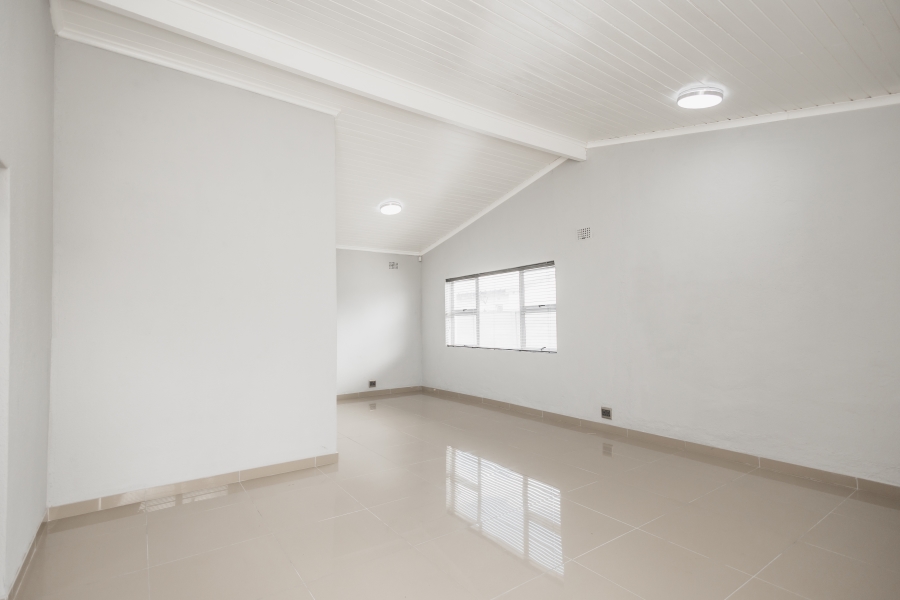 To Let 3 Bedroom Property for Rent in Windsor Park Western Cape